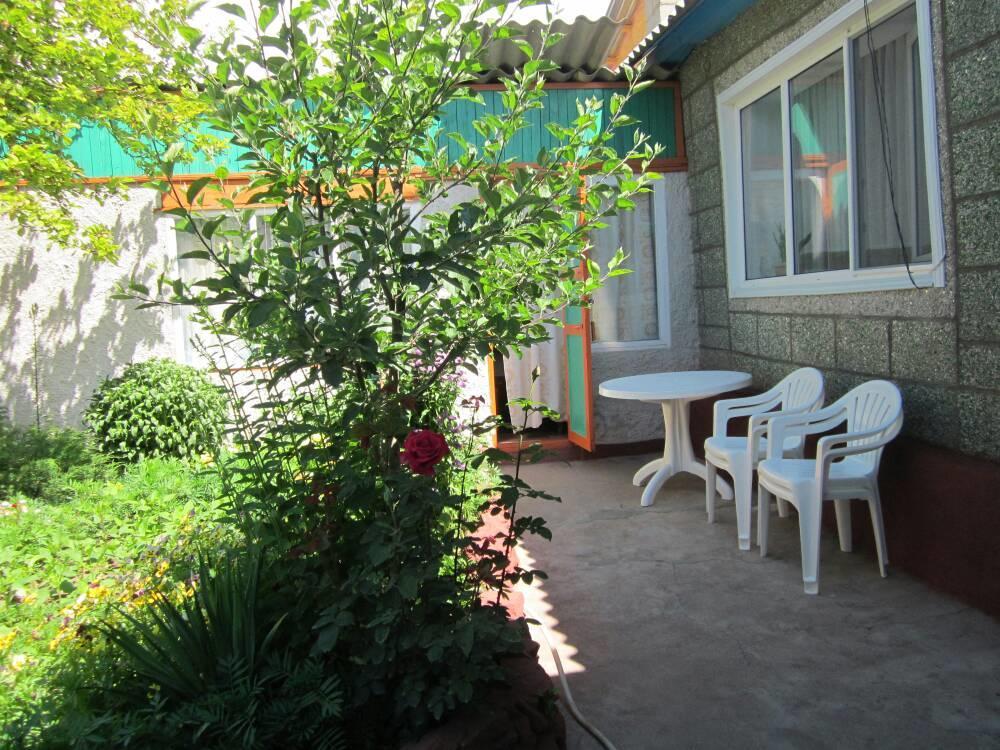 Olga Guest House Cholpon-Ata Exterior photo